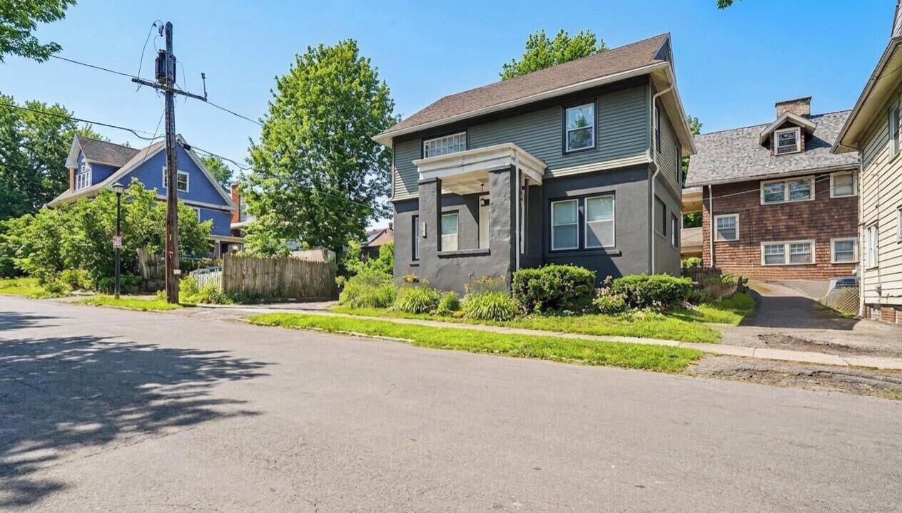 Photo of Outdoor in Rochester