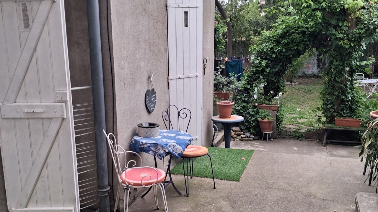 Photo of Outdoor in Minimes - Barriere de Paris