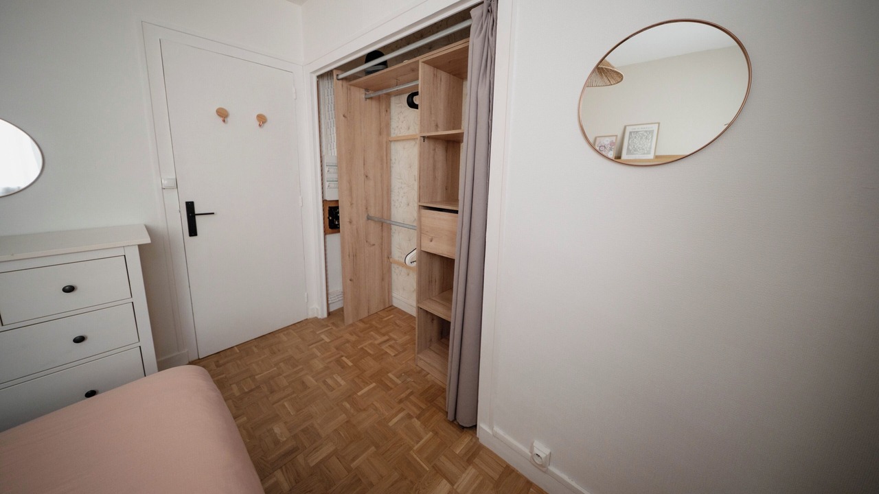 Photo of Bedroom in Dervallieres - Chezine