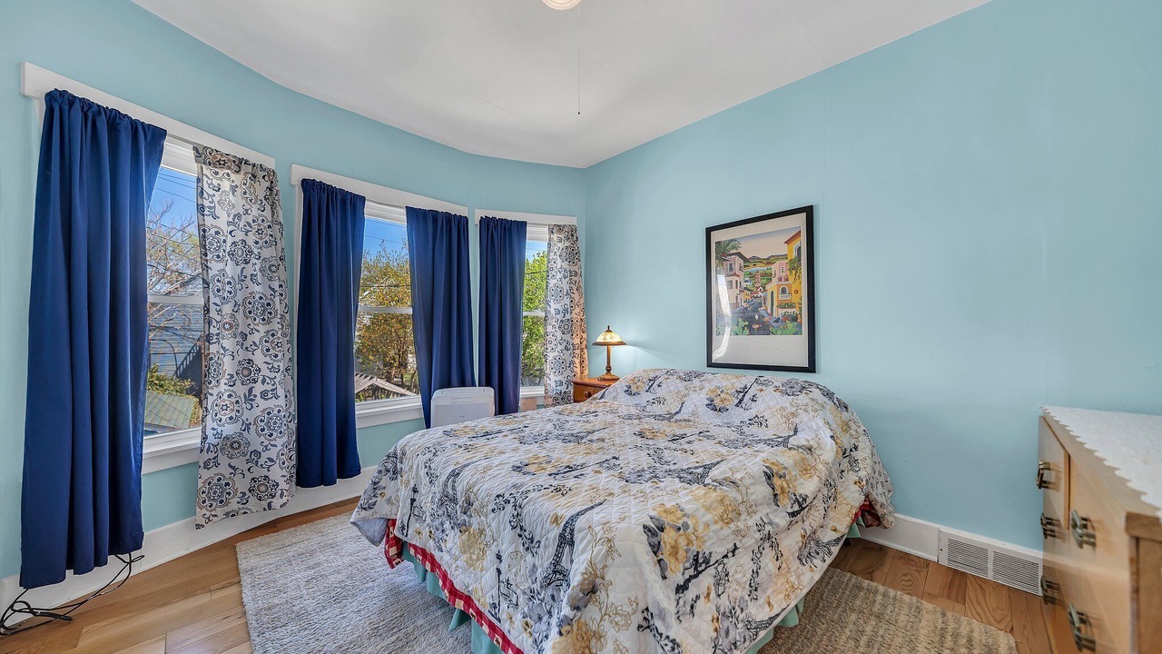 Photo of Bedroom in North Buffalo