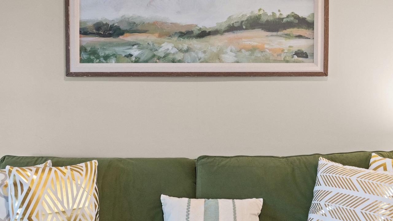 Photo of Livingroom in Pooler