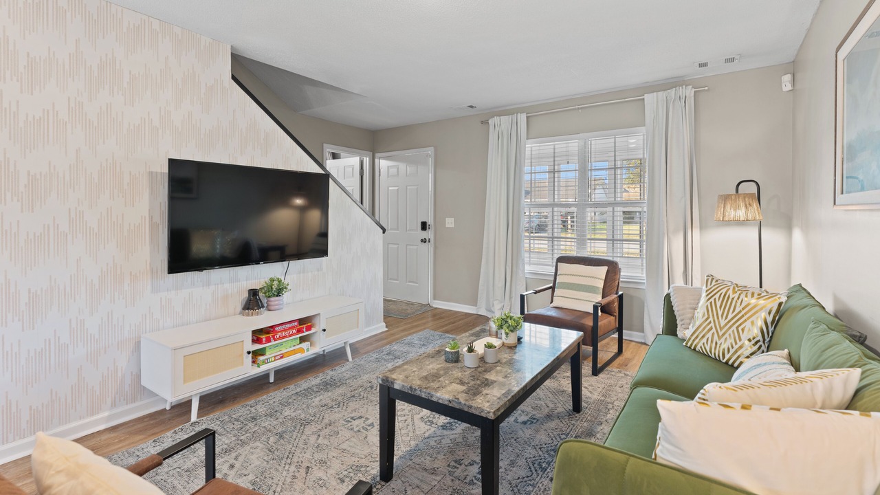 Photo of Livingroom in Pooler