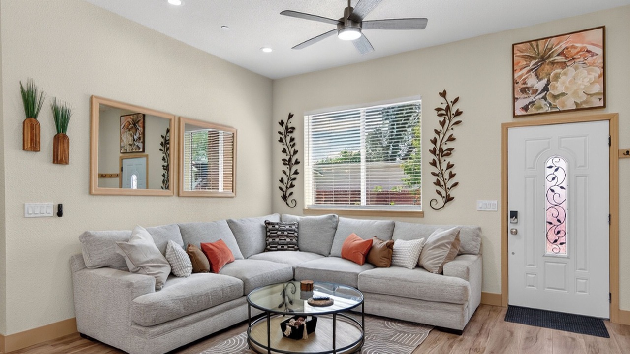 Photo of Livingroom in Citrus Heights