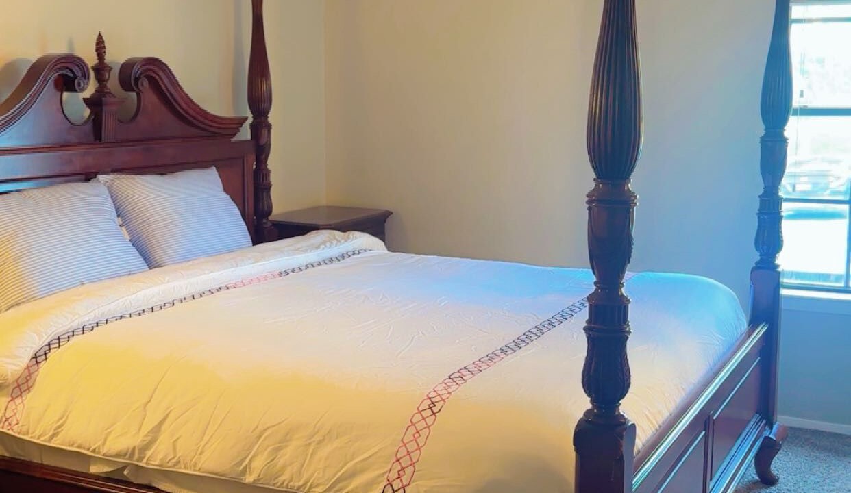 Photo of Bedroom in North Arlington
