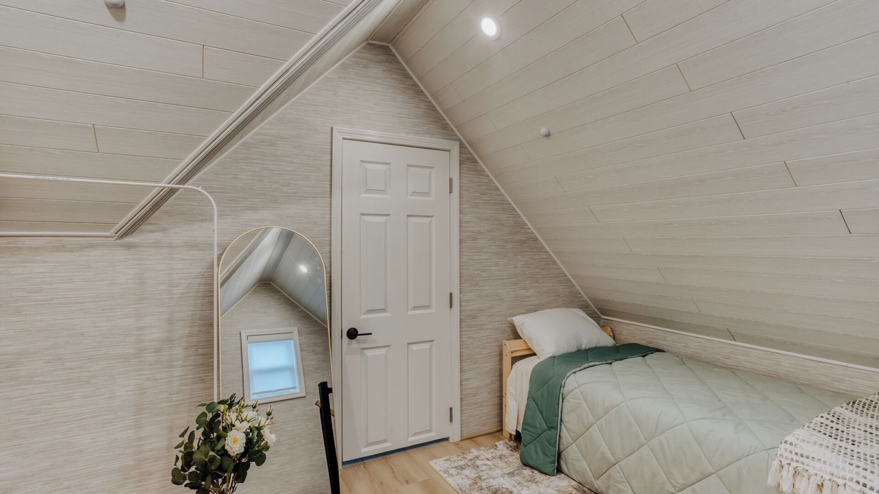 Photo of Bedroom in Gaffer District