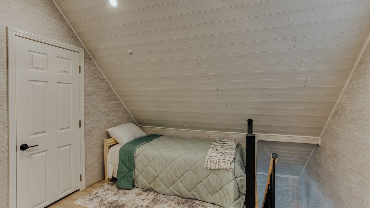 Photo of Bedroom in Gaffer District