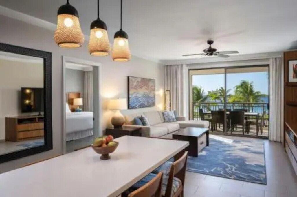 Photo of Livingroom in Historic Lahaina Front Street