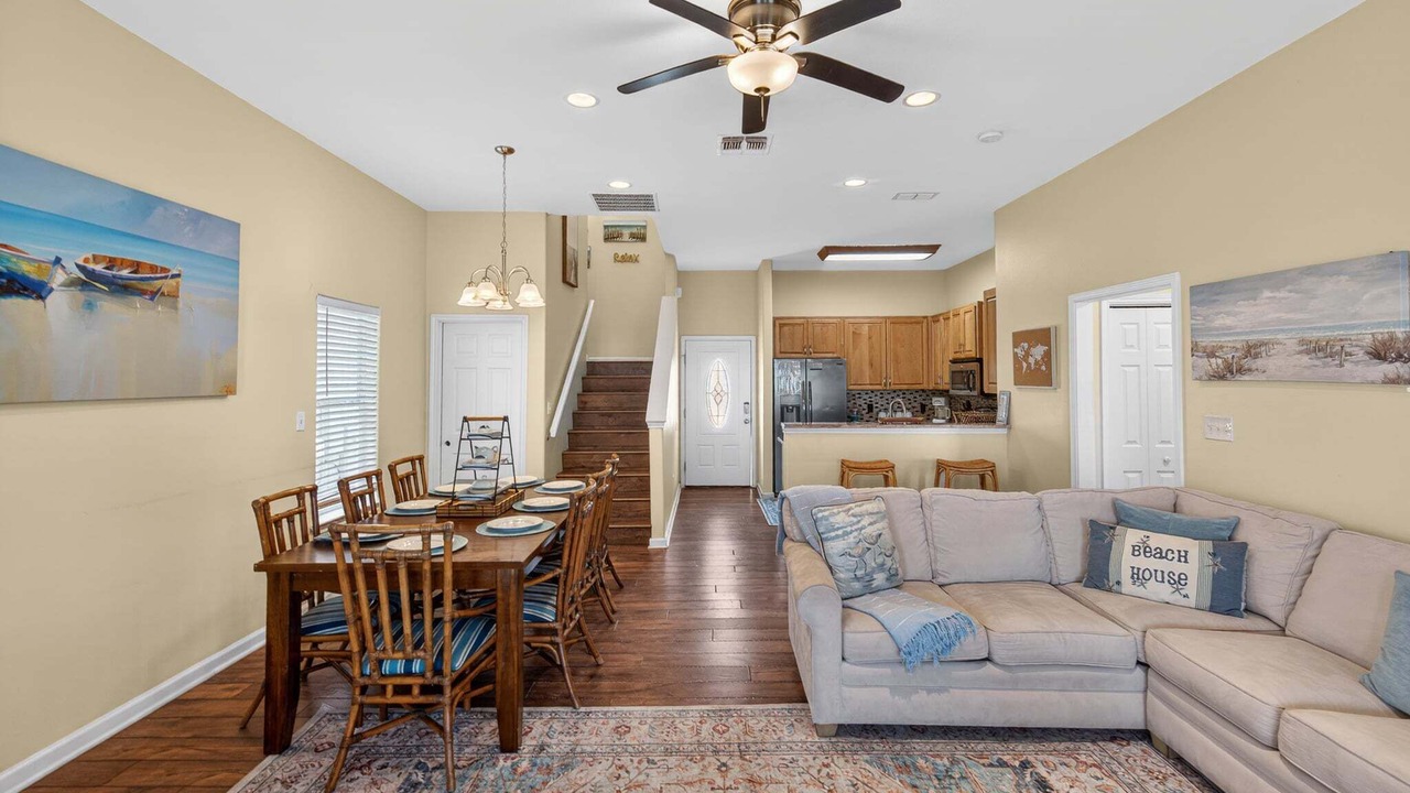 Photo of Livingroom in Bella Vista