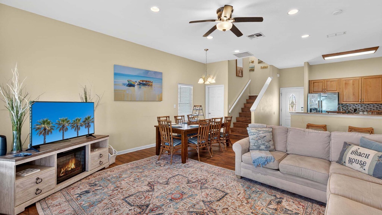 Photo of Livingroom in Bella Vista