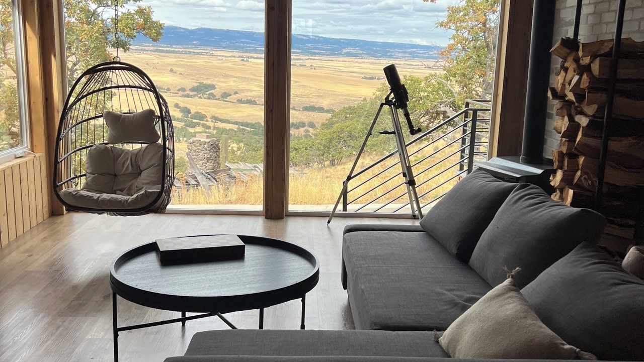 Photo of Livingroom in Goldendale