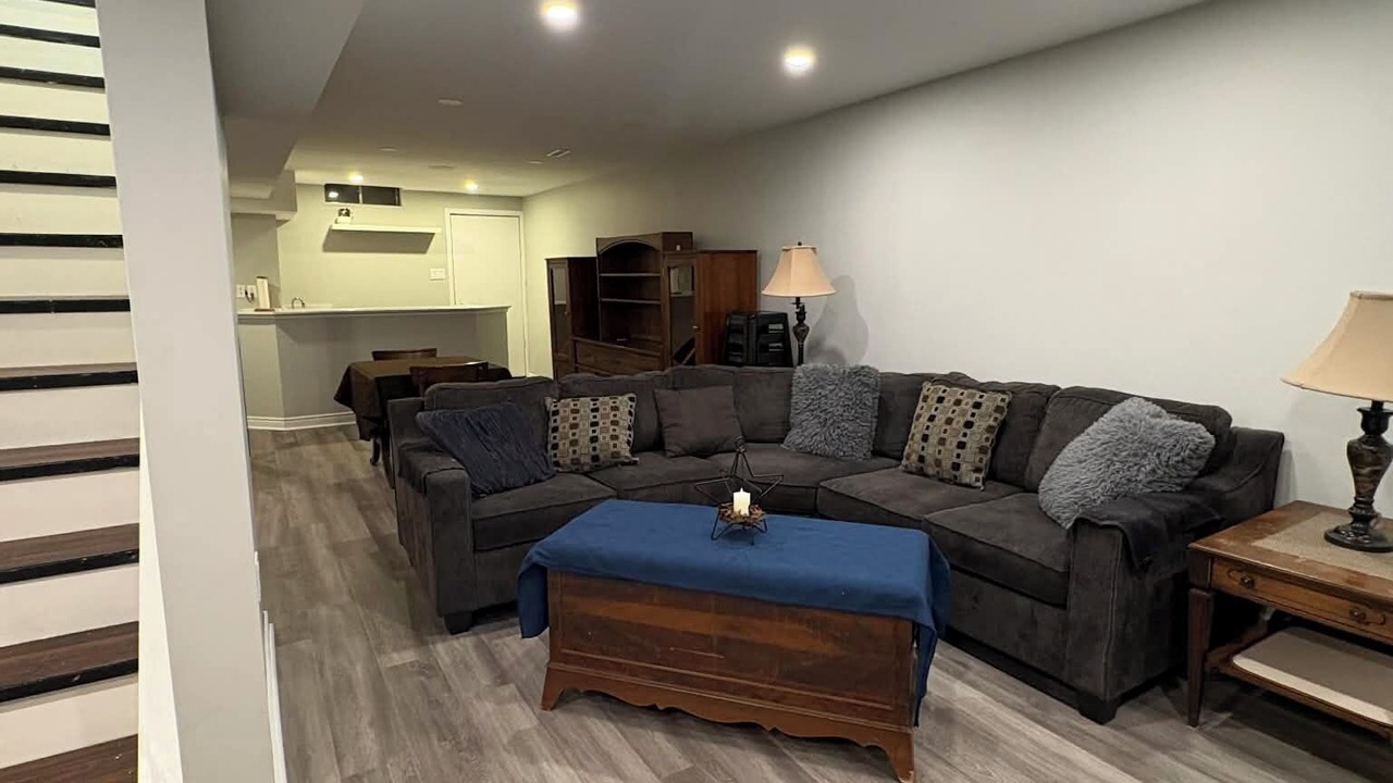 Photo of Livingroom in Pickering