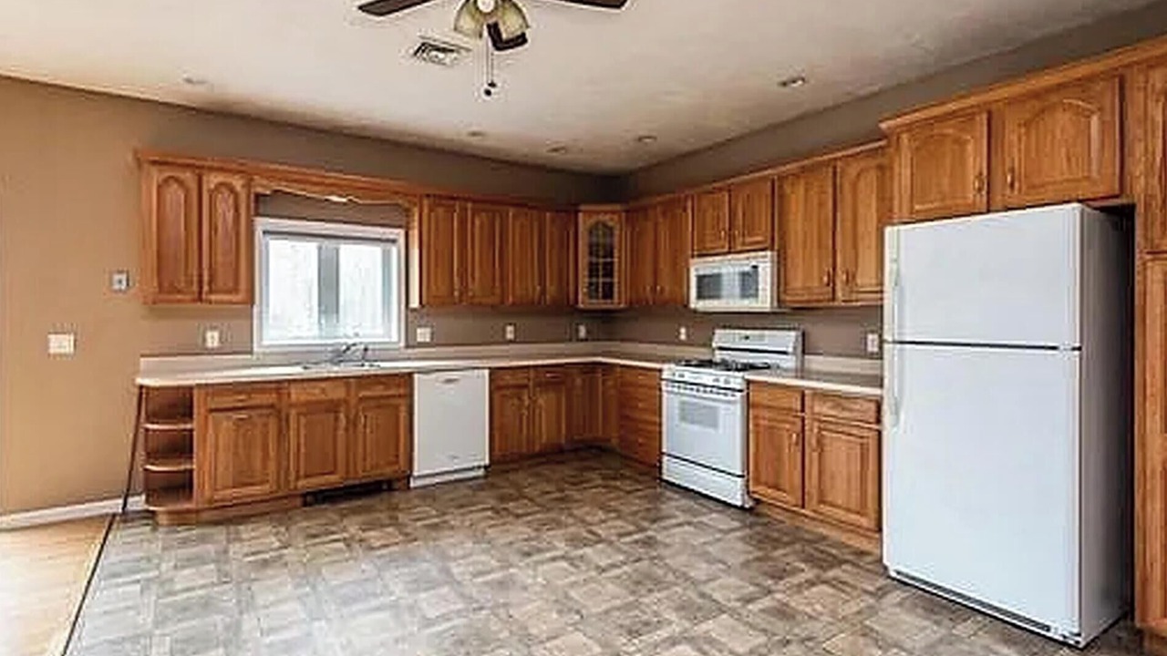 Photo of Kitchen in Chartley