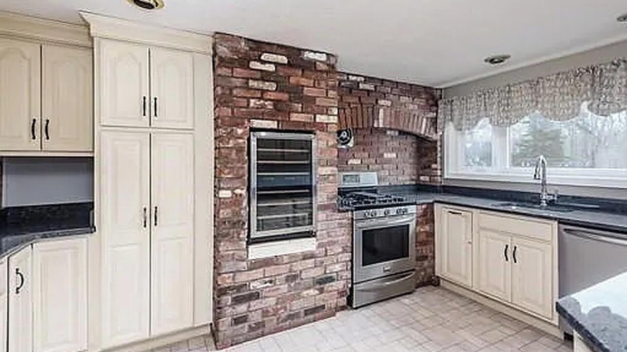 Photo of Kitchen in Chartley