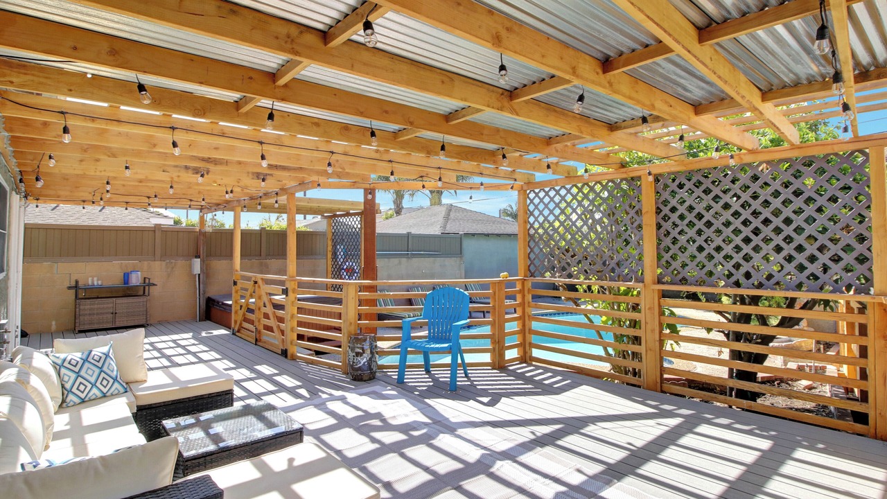 Photo of Patio Balcony in Del Aire
