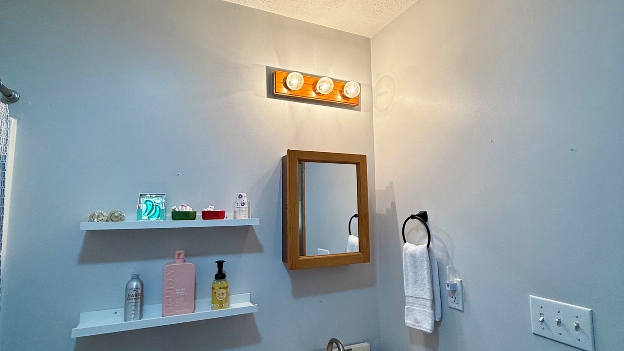 Photo of Bathroom in West Union