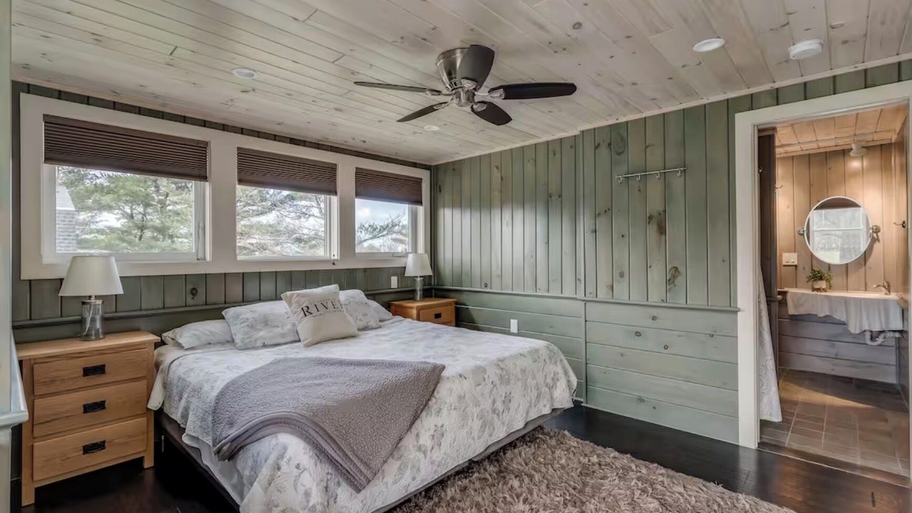 Photo of Bedroom in Clayton