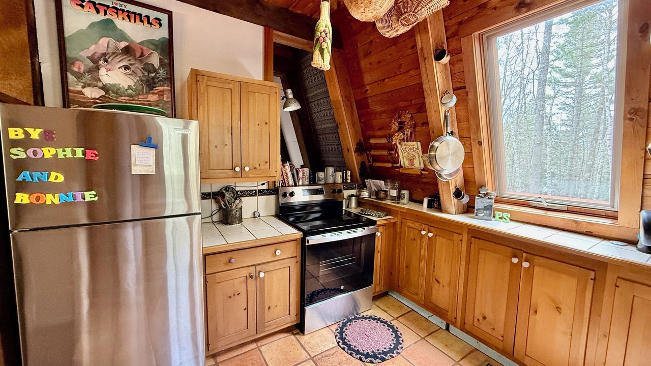 Photo of Kitchen in Schroon Lake