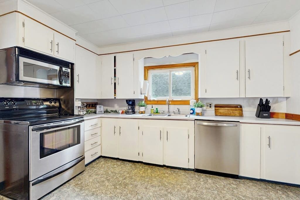Photo of Kitchen in Winterport