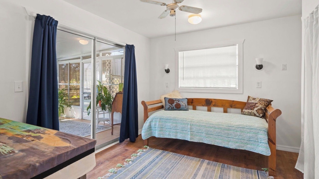 Photo of Bedroom in Spring Hill