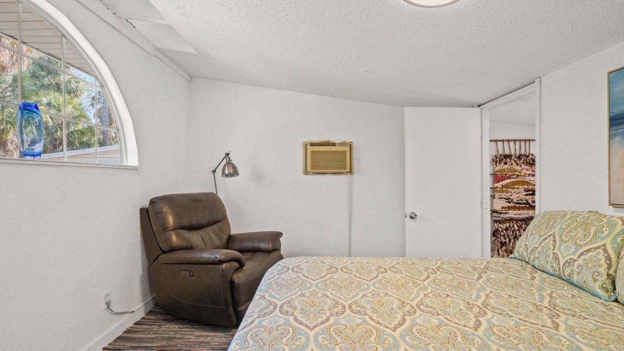 Photo of Bedroom in Spring Hill