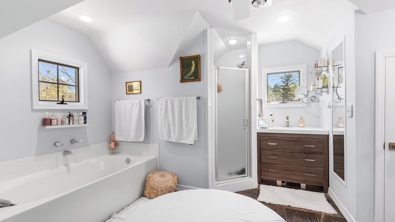 Photo of Bathroom in Baptistown