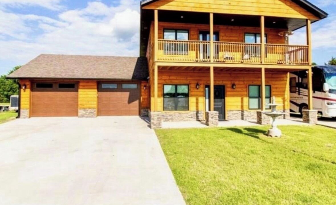 Photo of Outdoor in Mcloud