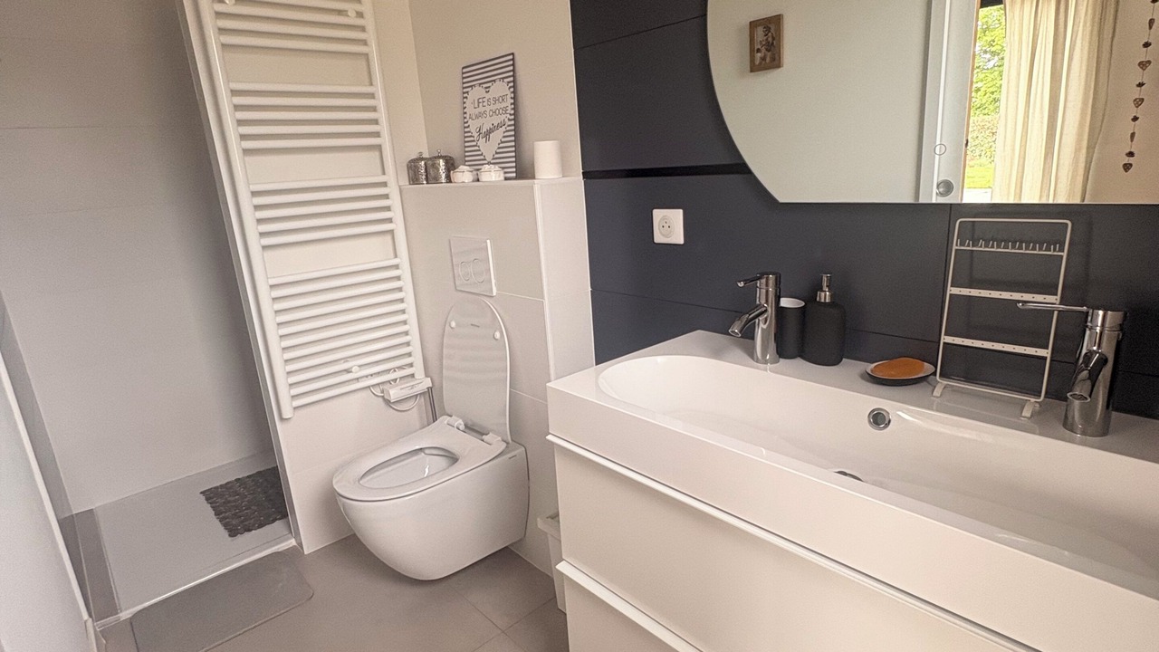 Photo of Bathroom in Beaupuy
