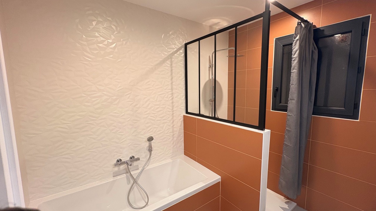 Photo of Bathroom in Beaupuy
