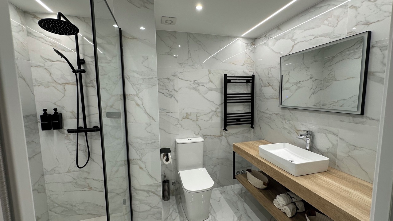 Photo of Bathroom in Haro
