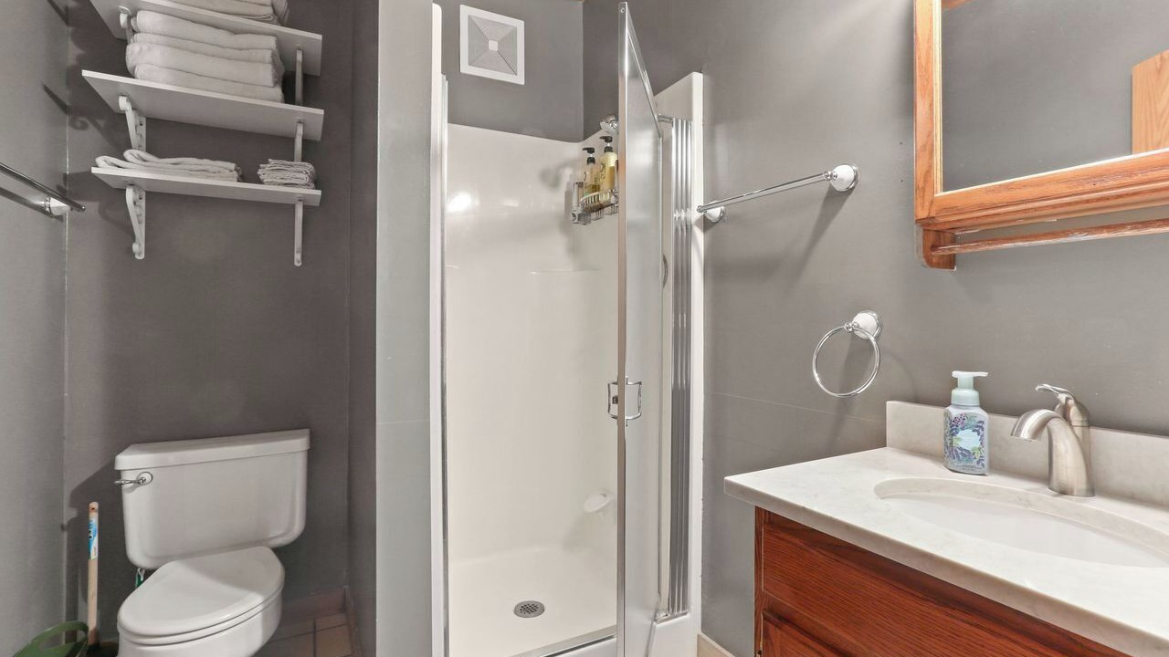 Photo of Bathroom in Lost Bridge Village