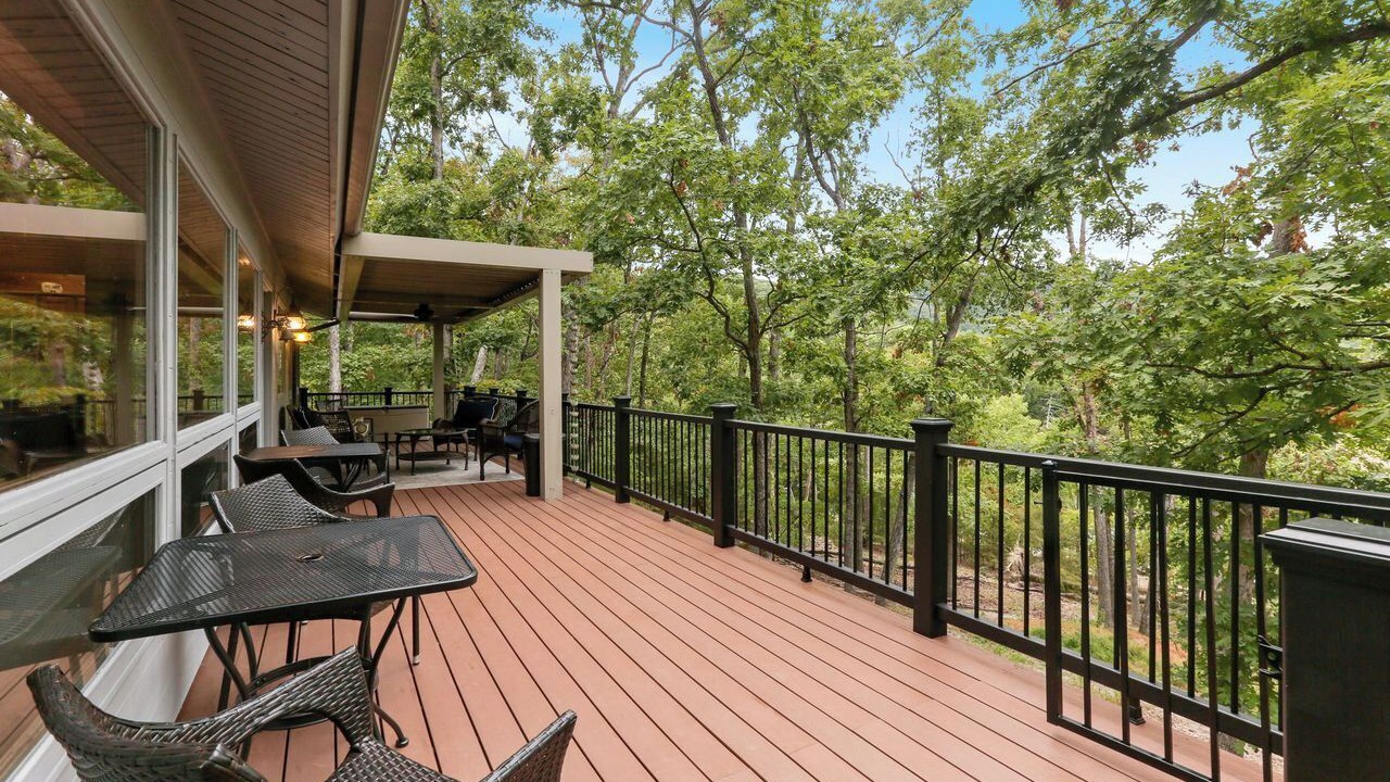 Photo of Patio Balcony in Lost Bridge Village