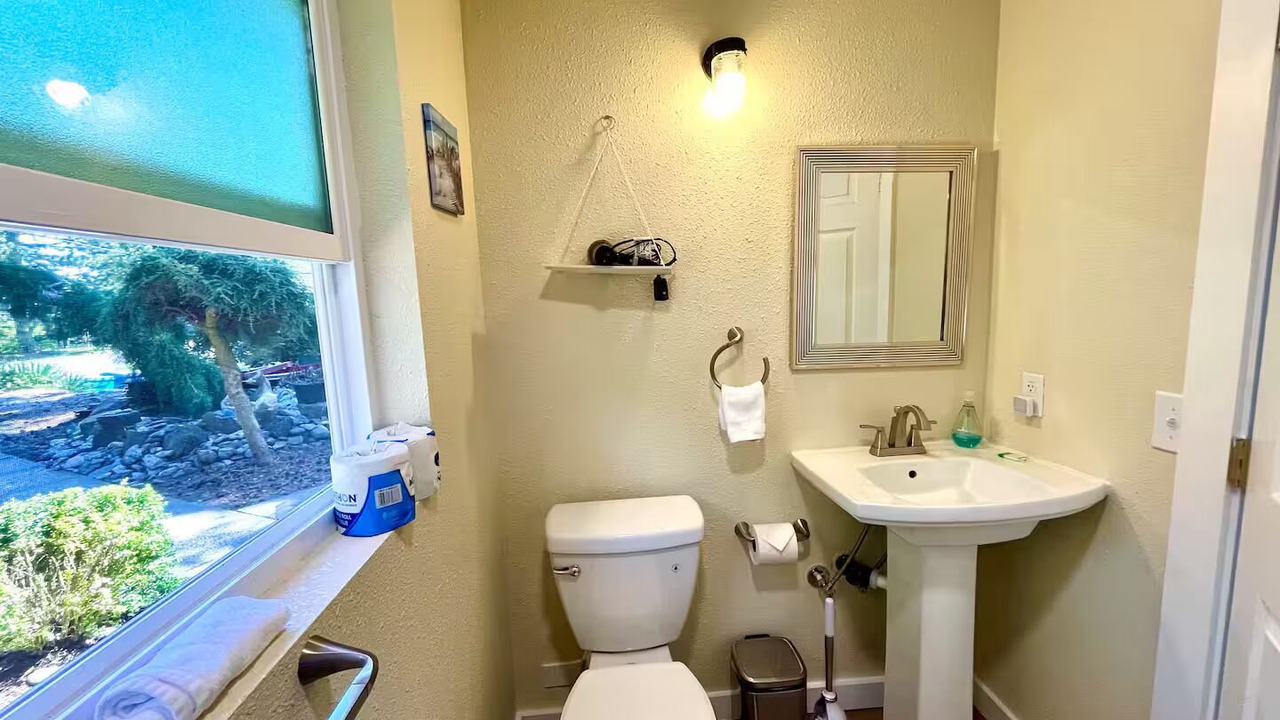 Photo of Bathroom in Picnic Point-North Lynnwood