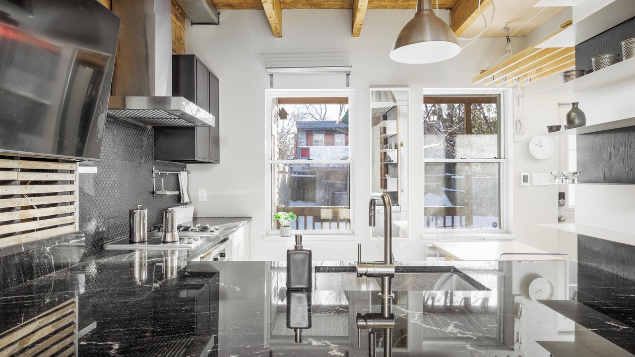 Photo of Kitchen in Pointe-Saint-Charles