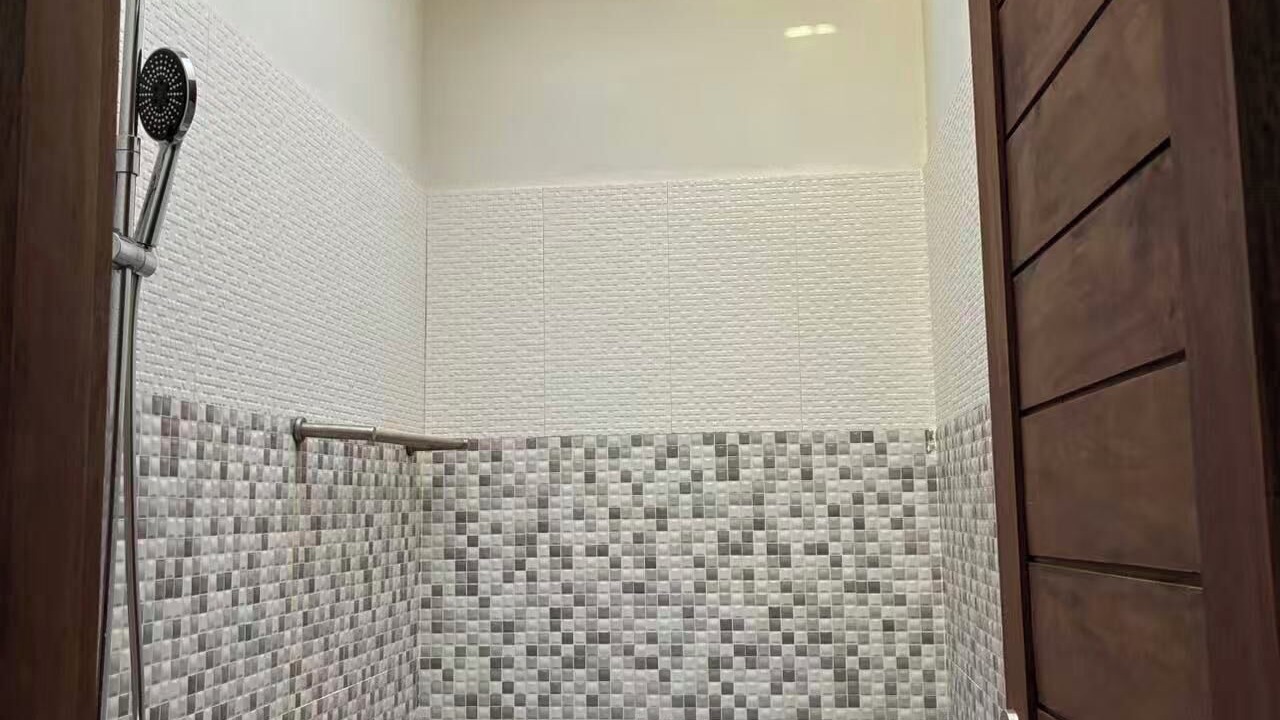 Photo of Bathroom in Babakan