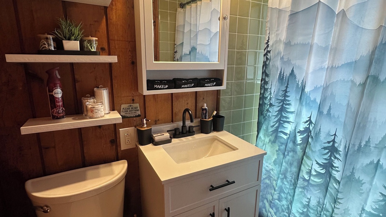 Photo of Bathroom in Naples