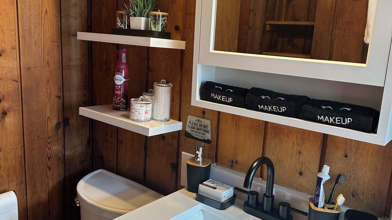 Photo of Bathroom in Naples