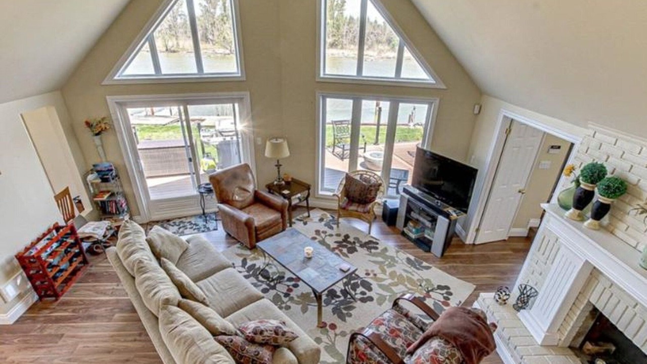 Photo of Livingroom in Port Franks