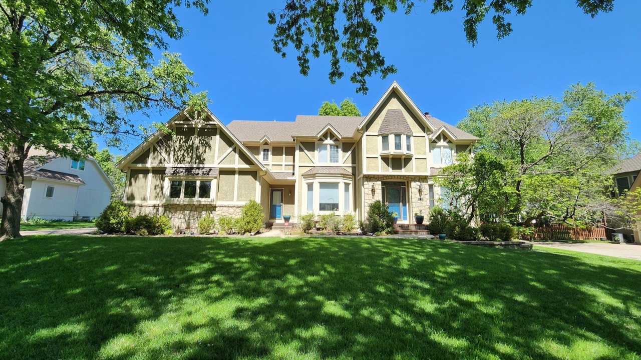 Photo of Outdoor in Leawood