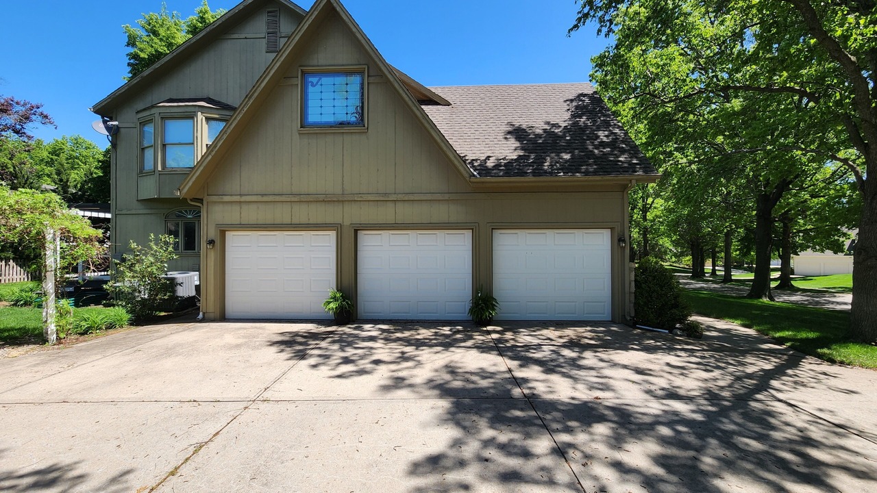 Photo of Outdoor in Leawood