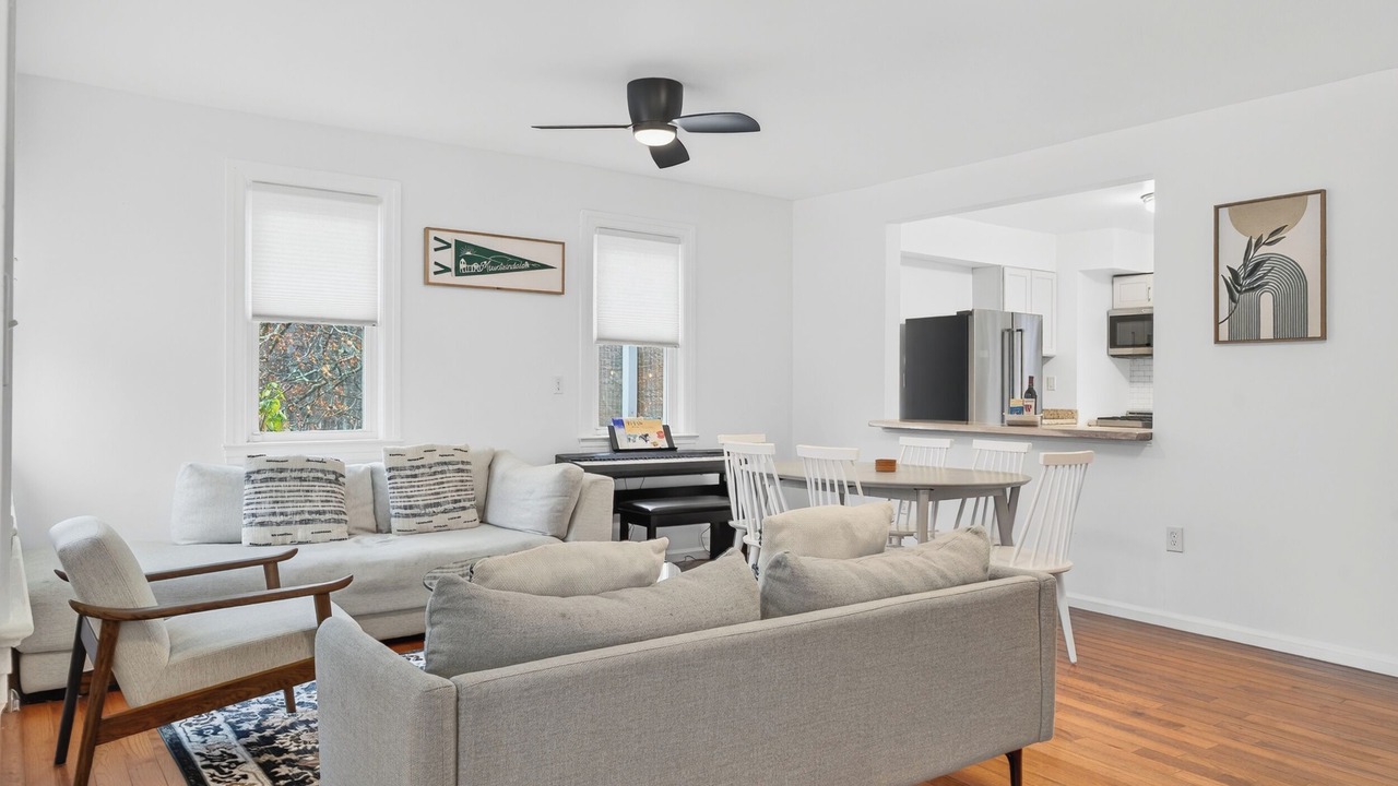 Photo of Livingroom in Mountain Dale