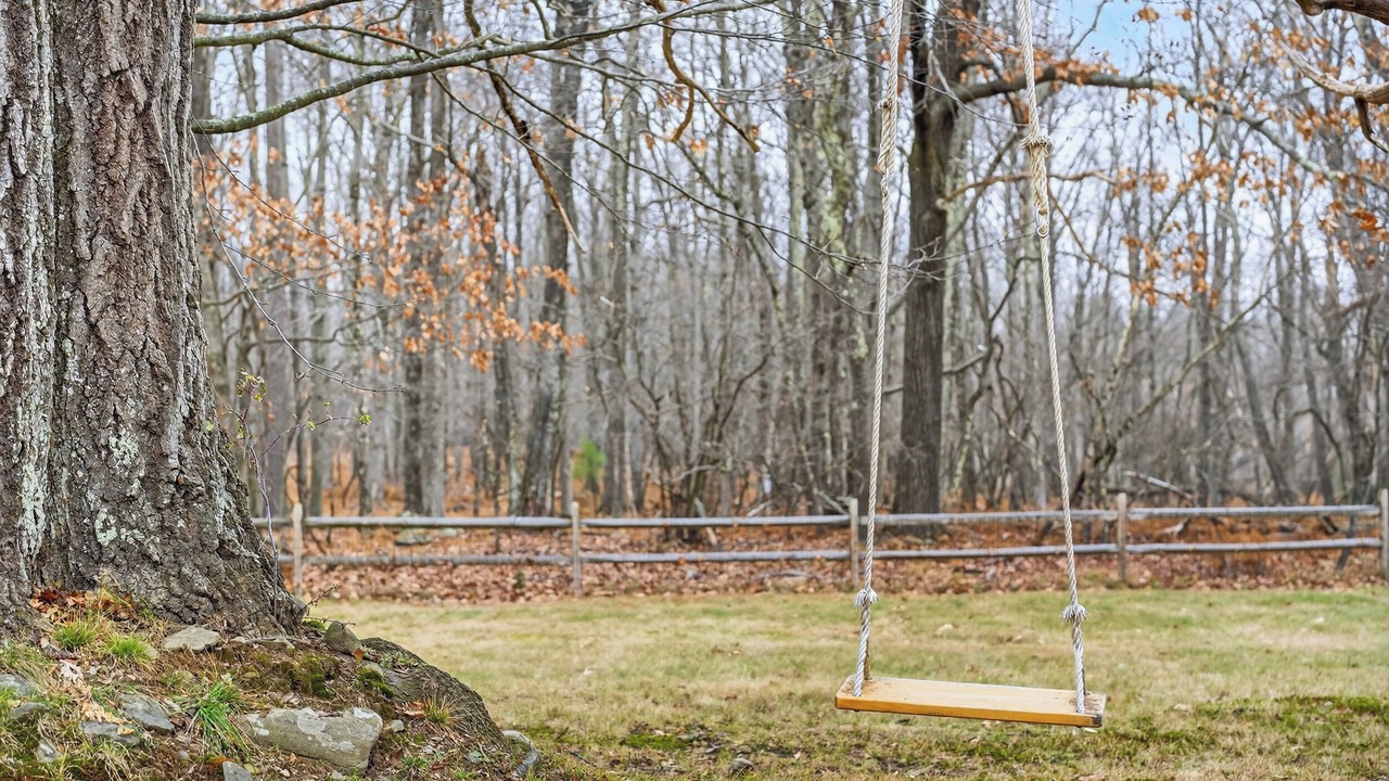 Photo of Others in Mountain Dale