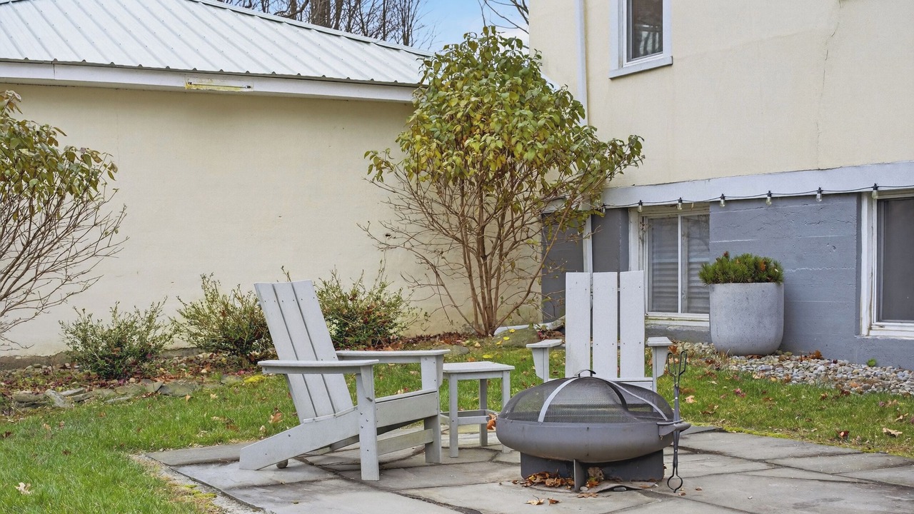Photo of Patio Balcony in Mountain Dale