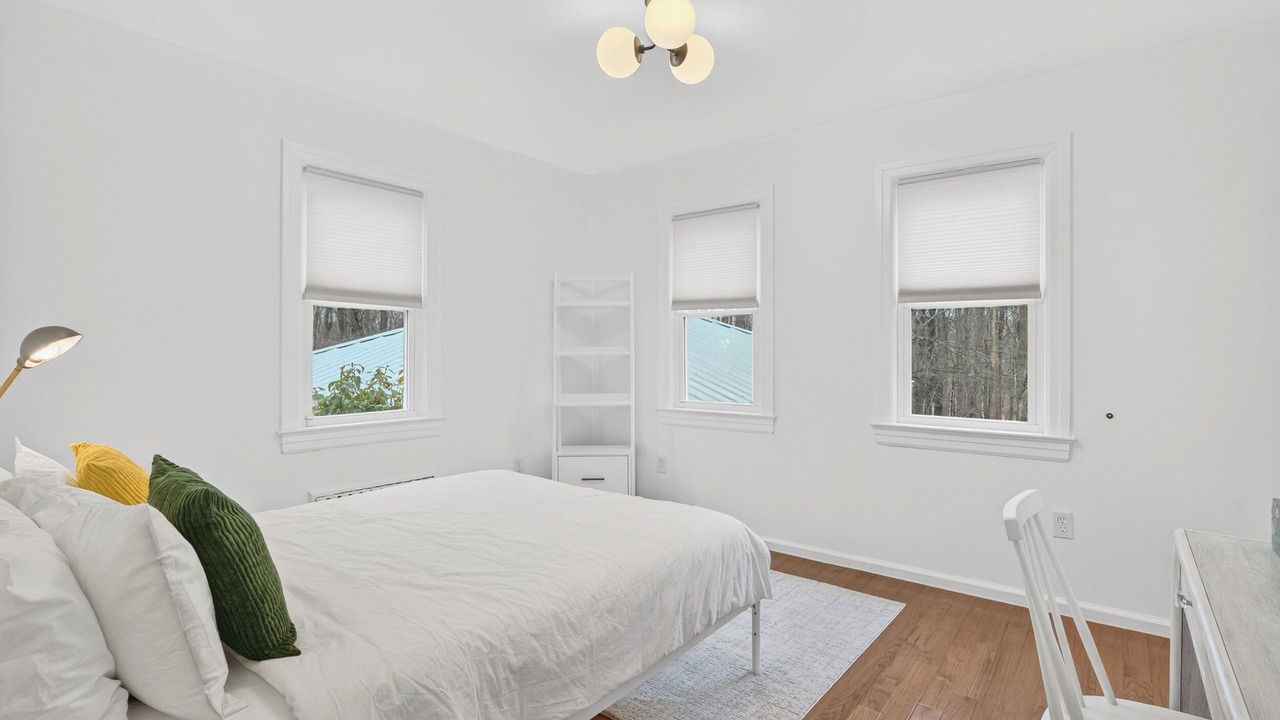 Photo of Bedroom in Mountain Dale