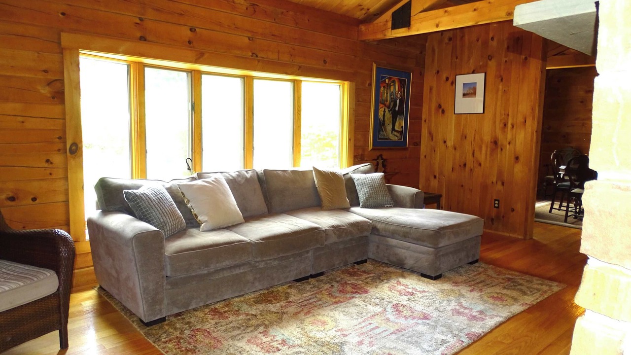 Photo of Livingroom in Wrentham