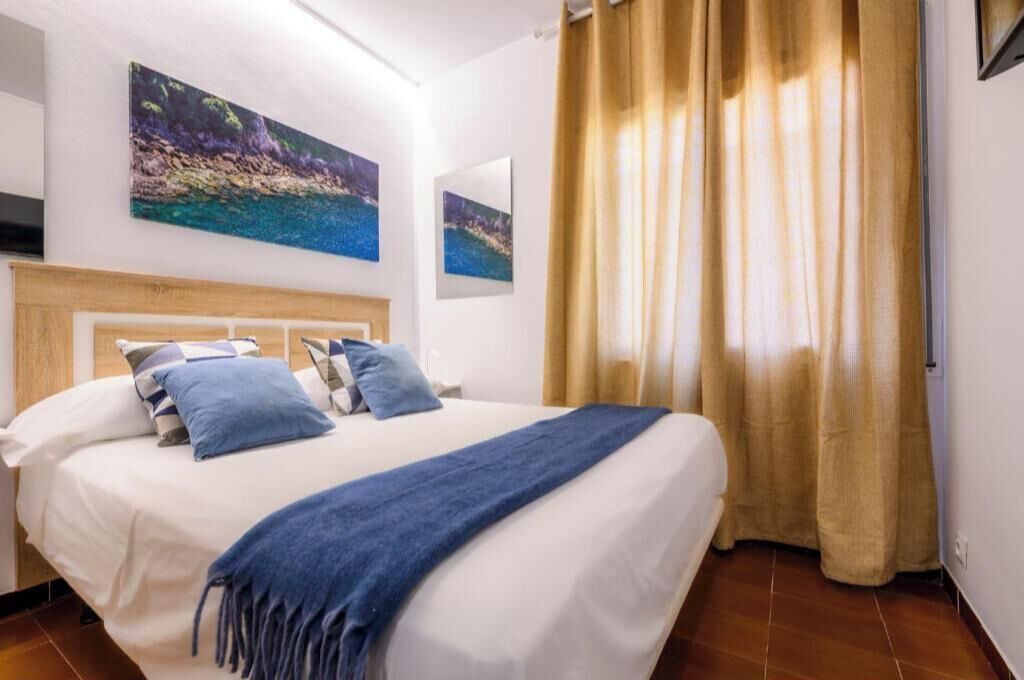 Photo of Bedroom in Llanca