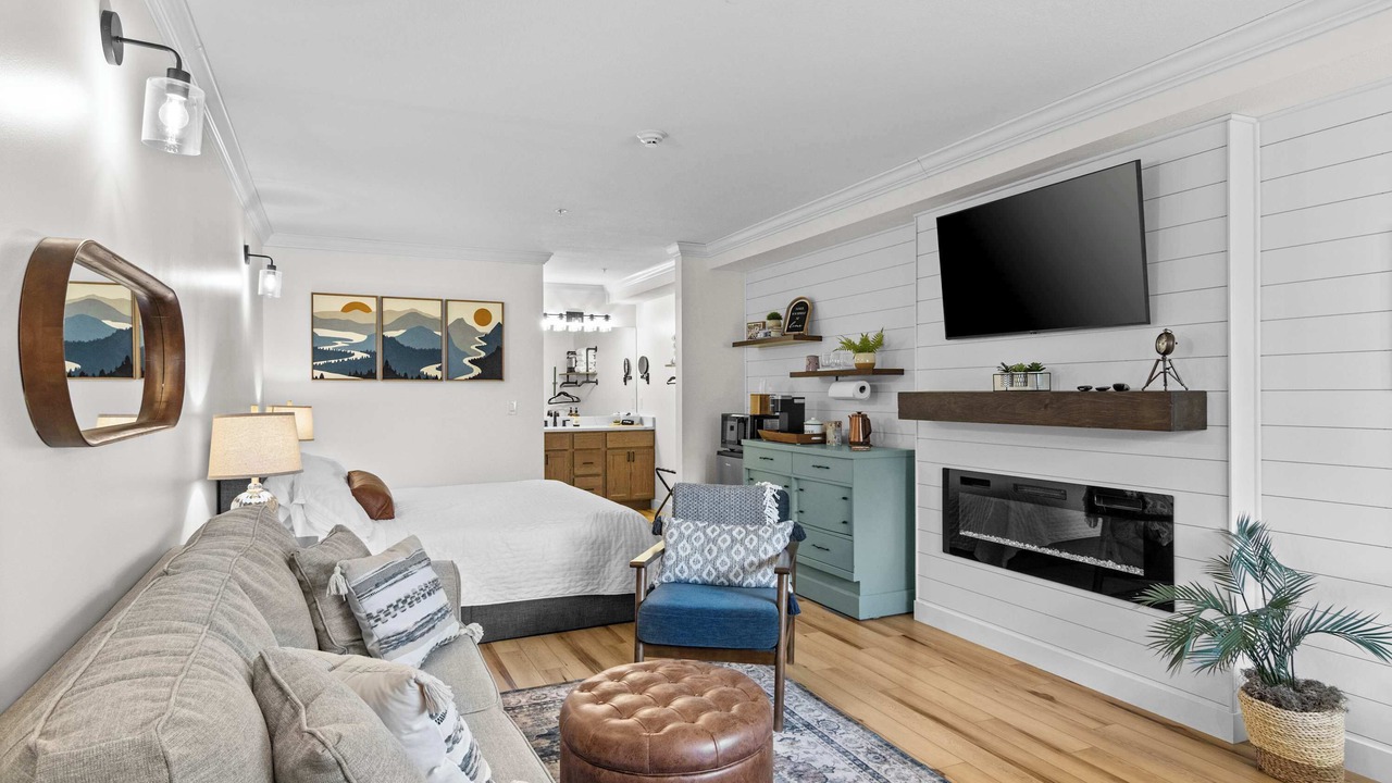 Photo of Livingroom in Bellaire