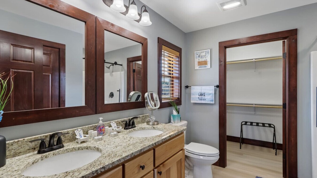 Photo of Bathroom in New Lisbon
