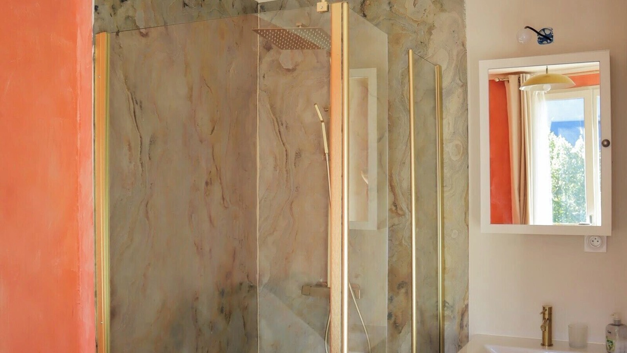 Photo of Bathroom in Bagneres-de-Luchon