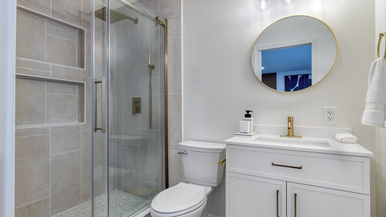 Photo of Bathroom in Tinton Falls