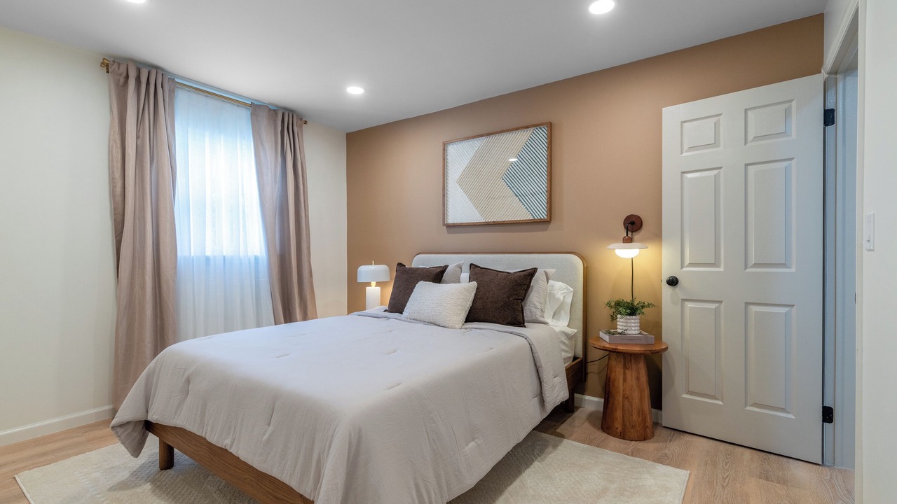 Photo of Bedroom in Tinton Falls